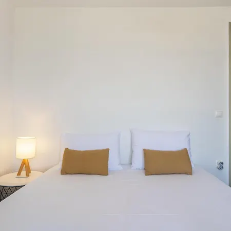 Avra House 펜션